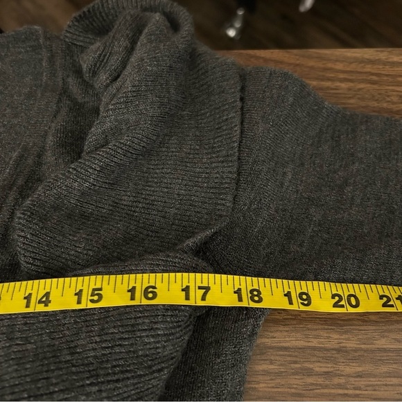 Premise Cardigan Ruffled M - Picture 10 of 12